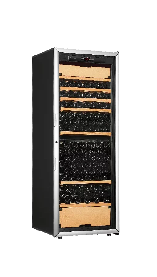 grande cave à vin oxygen multi-usages porte vitrée 3 compartiments